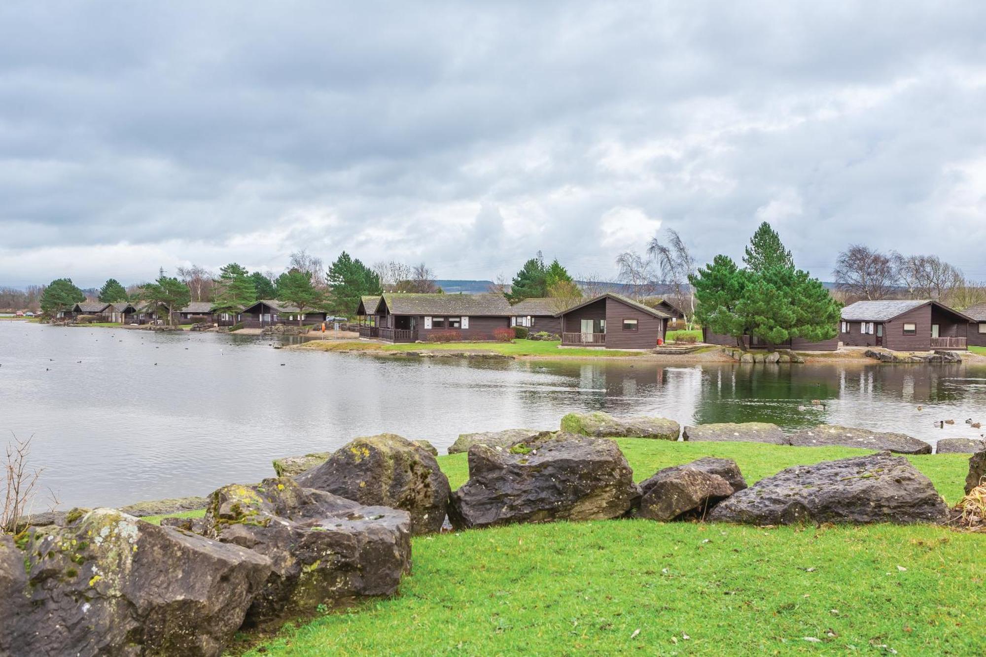 Pine Lake Resort Carnforth Extérieur photo